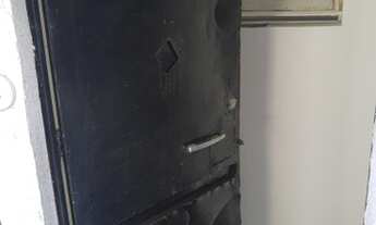 Imagem 2: Casa para aluguel tem 30 metros quadrados com 1 quarto em Ponta D'Areia - Niterói - R