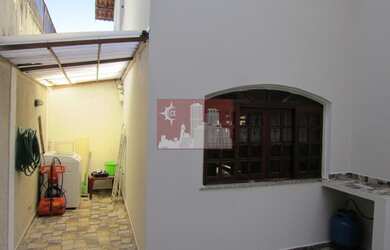 Imagem 7: Casa assobradada, no Jardim França, com 344m² de área construída..3 suítes