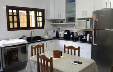 Imagem 6: Casa para venda possui 110 metros quadrados com 3 quartos em Vila Atlântica - Mongaguá - S