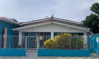 Imagem 4: Casa de esquina,c/ponto comercial,rua asfaltada,semi mobiliada,bem localizada