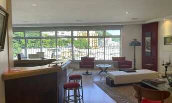 Imagem 4: Apartamento para aluguel possui 320 metros quadrados com 4 quartos em Lagoa - Rio de Janei