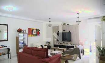 Imagem: Casa para Aluguel - Vilamar, 5 Quartos