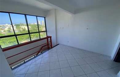 Imagem 7: Cobertura duplex com vista mar para locação em ondina