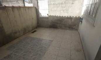 Imagem 2: Casa para aluguel com 2 quartos, cozinha, banheiro, lavanderia, independente e água inclus