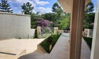 Imagem 8: Linda Casa à venda em condomínio fechado localizada em Atibaia -SP