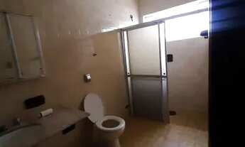 Imagem 2: Casa para venda com 370 metros quadrados com 4 quartos em Jardim Independência - Taubaté