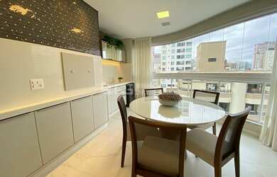 Imagem 6: APARTAMENTO ALTO PADRÃO MOBILIADO EM MEIA PRAIA