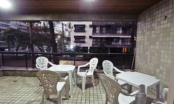 Imagem 4: Grande 3 quartos com Varanda e vista lateral para o mar - Posto 10 (Recreio dos Bandeirant