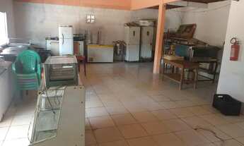 Imagem 2: Ponto comercial e casa