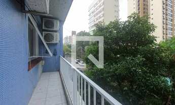 Imagem 6: Apartamento para Aluguel - Petrópolis, 3 Quartos, 102 m2