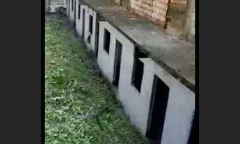 Imagem 4: Vila de kit net inacabada