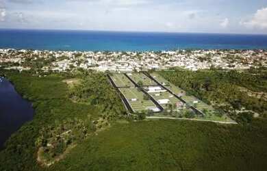 Imagem 6: Lote/Terreno para venda possui 200 metros quadrados em Praia dos Carneiros - Tamandaré - P