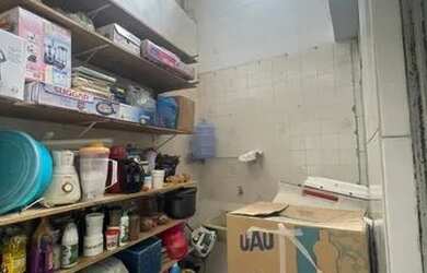 Imagem 6: CASA com 4 quartos.<br> V E N D O.<br>R$ 395.000,00