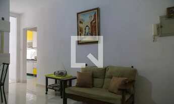 Imagem 2: Apartamento para Aluguel - Ponta da Praia, 1 Quarto, 55 m2