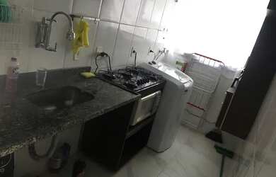 Imagem 4: Alugo apto mobiliado 2 qtos condominio fechado