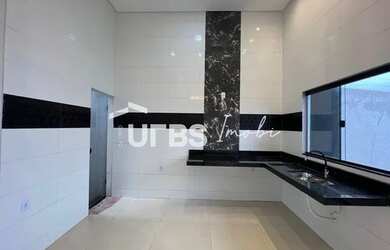 Imagem 7: Térrea para venda possui 78 metros quadrados com 3 quartos em Residencial Portinari - Goiâ