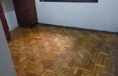 Imagem 7: Casa de três quartos, Sala, Cozinha ampla, garagem e quintal