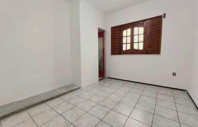 Imagem 3: Casa para venda com 2 quartos em Matatu - Salvador - BA