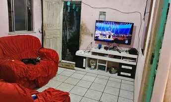 Imagem: Casa em Plataforma com Quintal