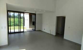 Imagem 10: Casa alto padrão nova