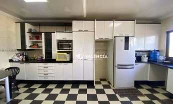 Imagem 2: Apartamento na Cobertura com 7 Quartos sendo 2 Suítes 1 Master para Alugar por R$ 7.500,00