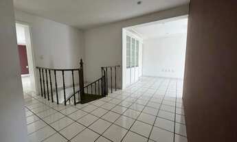 Imagem 7: Imóvel para venda possui 249 metros quadrados com 5 quartos em Graças - Recife - PE