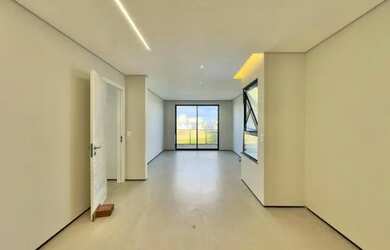 Imagem 6: Casa de esquina na Cidade Alpha, 4 suítes, Eusébio