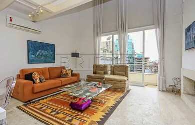 Imagem: Apartamento duplex mobiliado no coração