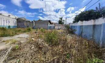 Imagem: Terreno à venda com 540 m² no Vila Bourbon