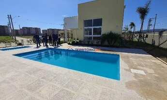 Imagem 2: Casa Condominio em Porto Alegre, no bairro Hípica, com 3 dormitório(s), e 3 banheiros, à v