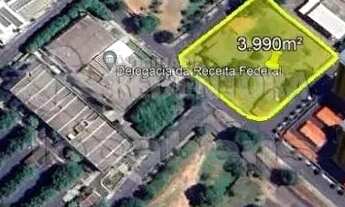 Imagem: Terreno / Área - Á venda com 3.990,00m²