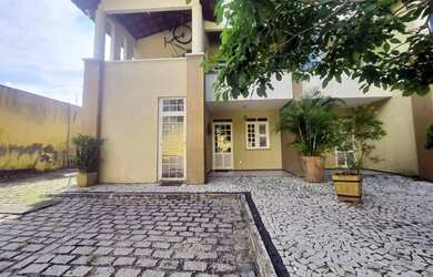 Imagem 2: Casa com 3 quartos para alugar, 101 m² por R$ 1.848/mês - Curió - Fortaleza/CE