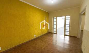 Imagem 2: Casa com 4 dormitórios sendo 1 suíte no bairro Vila Marly em Taubaté