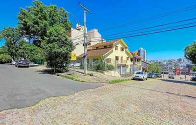 Imagem 2: CASA À VENDA -PARTE ALTA DO BAIRRO JARDIM BOTÂNICO