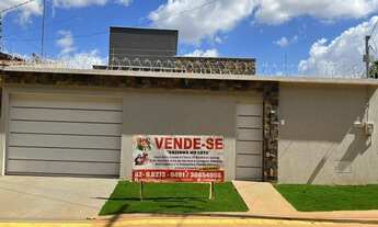 Imagem 2: JARDIM HELVECIA Casa com 3 dormitórios