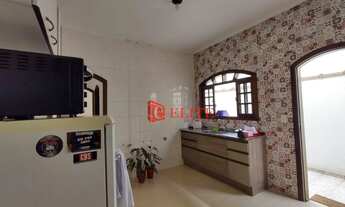 Imagem 5: Ótima Casa na Primeira Quadra do Bosque dos Eucaliptos