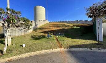 Imagem 2: TERRENO À VENDA DE 631,54m², no PONTO MAIS ALTO DO CONDOMÍNIO CLUBE VALE DAS ÁGUAS em BRAG