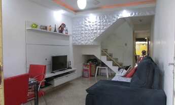 Imagem 2: Ótima Casa com Quintal Grande Próx. ao Tingui - Aceita Financiamento