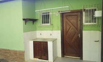 Imagem 3: Alugo Casa terrea , Nova Macae, 2 qtos, quintal , gar. Macaé/RJ