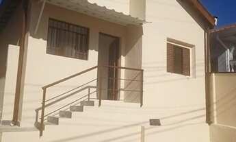 Imagem: Casa à venda com 3 dormitório(s), 3 vaga(s)