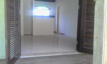 Imagem 5: Casa com Piscina e Churrasqueira