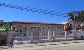 Imagem: Casa de 4 dormitórios (1 suíte) - 5 vagas