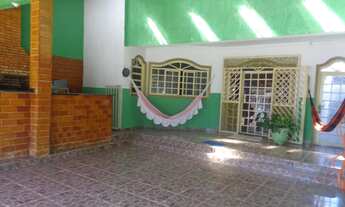 Imagem: QR 210 Ótima Casa na LAJE com 3 Quartos/Suite