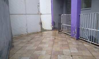 Imagem 2: Casa Independente (Frente de Rua) com Quintal - Bairro São Jorge