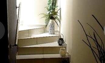 Imagem 7: Casa sobrado com 3 quartos - Bairro Residencial Loris Sahyun em Londrina