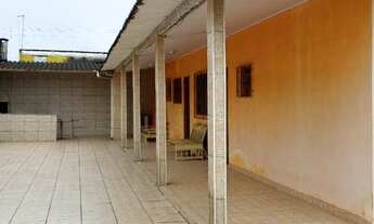 Imagem 3: Casas lote inteiro em Mongaguá 2 dormitórios