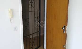 Imagem: Conjunto/Sala em Tristeza