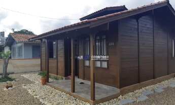 Imagem 4: Casa mobiliada a venda com 4 dormitórios próximo a praia do Gravatá em Navegantes