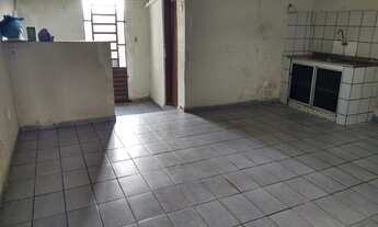 Imagem 2: Casa para venda com 180 metros quadrados com 2 quartos em Fernão Velho - Maceió - Alagoas