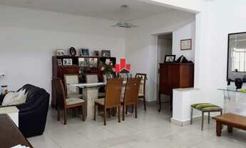 Imagem: Casa térrea com 278 m² de área total